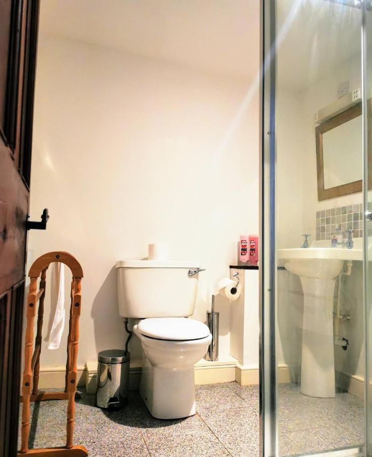 The Darlington Hotel Camelford Ngoại thất bức ảnh