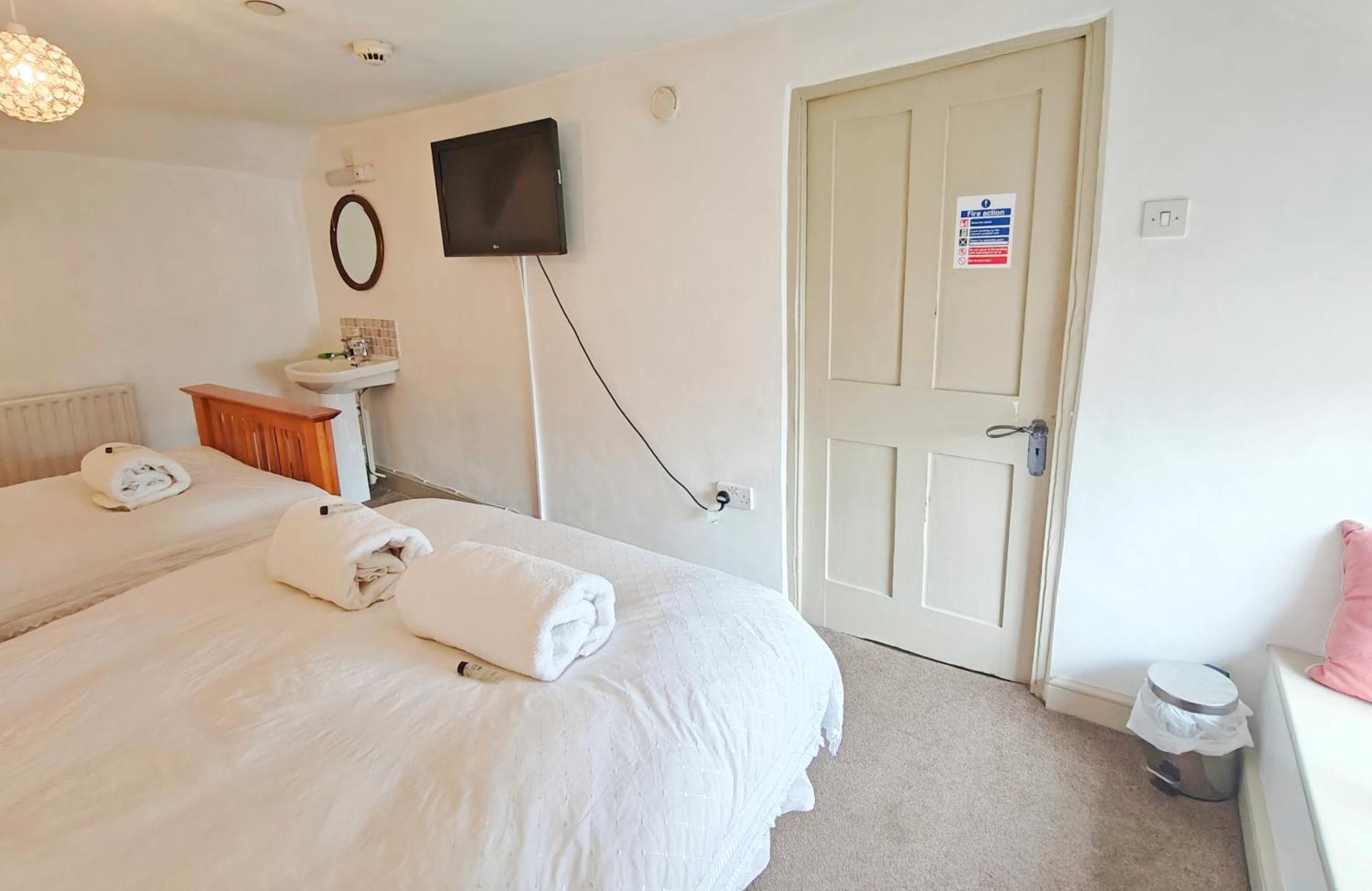 The Darlington Hotel Camelford Ngoại thất bức ảnh